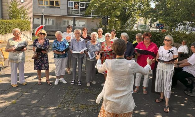 Gemeinsames Sommerkonzert des Frauen- und Männerchores 