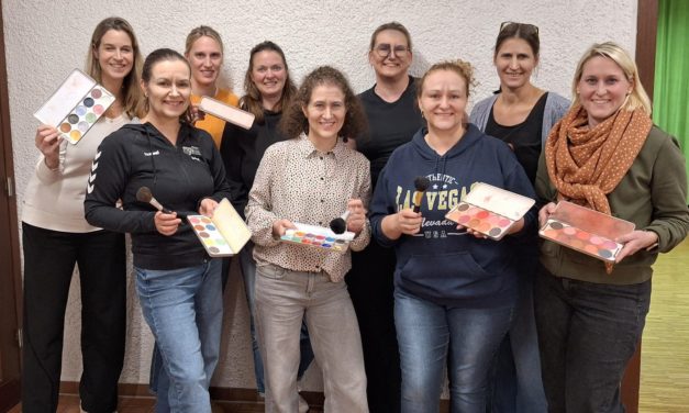 Erfolgreicher Workshop: Theaterschminke & Charaktergestaltung